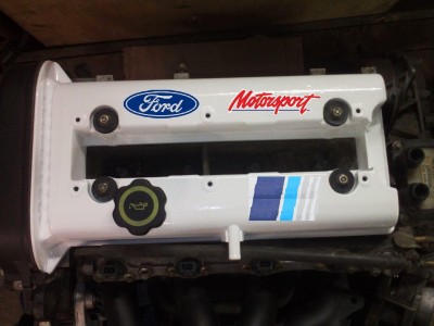 víko ventilů motorsport 2.JPG